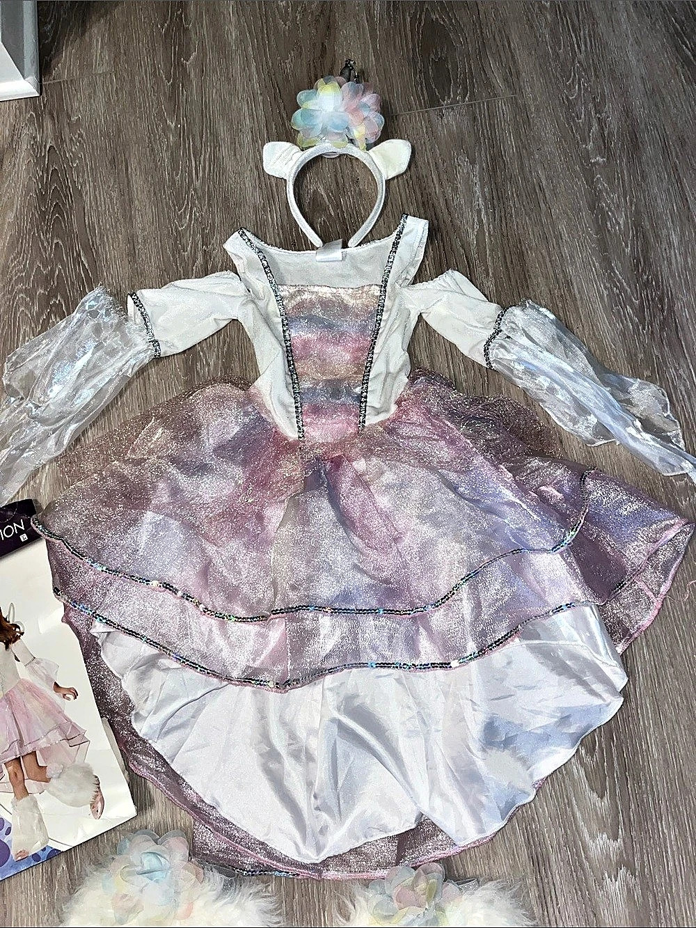 Spirit Halloween Majestic Unicorn Costume Girls Small 4-6 NO WINGS & flaw